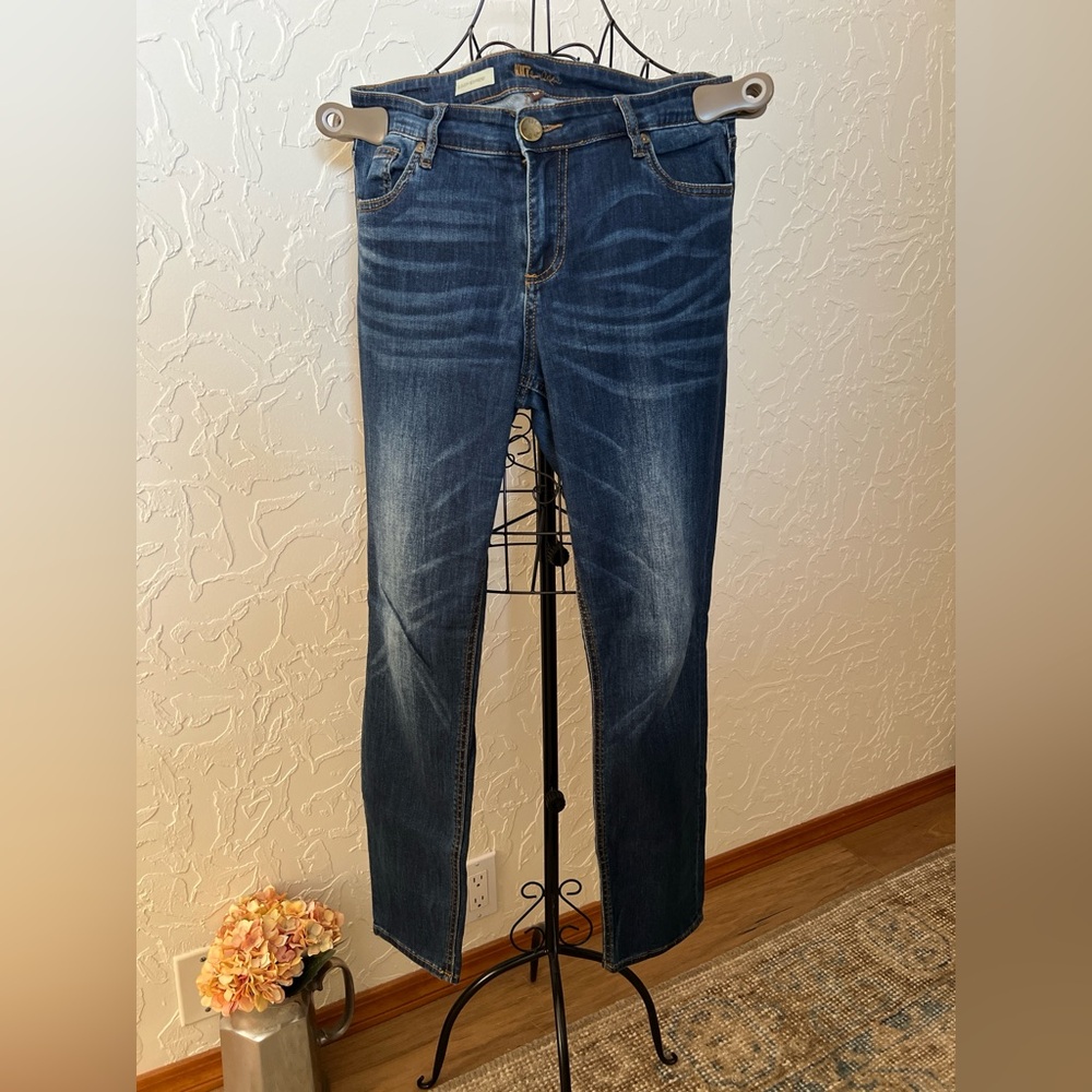 Kut from the Kloth Slouchy Boyfriend Jeans - Picture 3 of 13